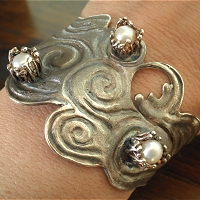 Bracciale in argento 925 ossidato con Perle